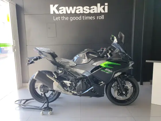 KAWASAKI NINJA 500 