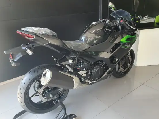 KAWASAKI-NINJA 500 KAWASAKI-NINJA 500-2025
