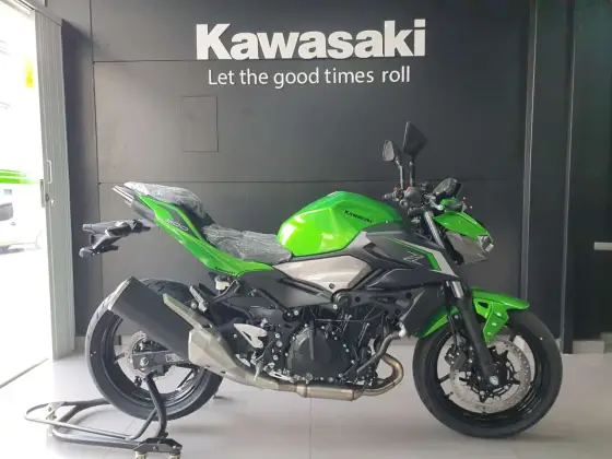 KAWASAKI Z500 