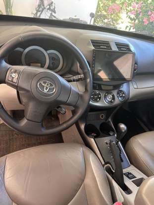 TOYOTA-RAV4-2009