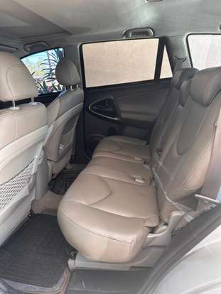 TOYOTA-RAV4-2009