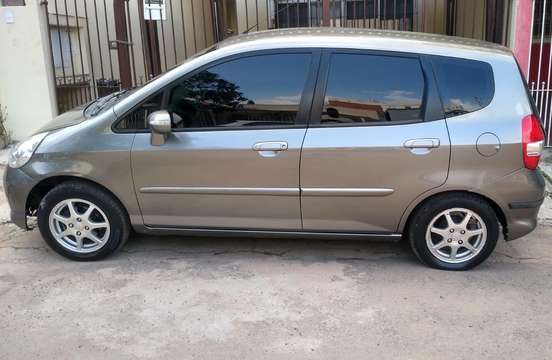 HONDA-FIT-1.5 EX 16V GASOLINA 4P MANUAL HONDA-FIT-2006
