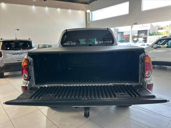 MITSUBISHI L200 TRITON 3.2 HPE 4X4 CD 16V TURBO INTERCOOLER DIESEL 4P AUTOMÁTICO