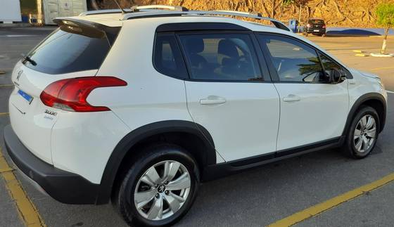 PEUGEOT 2008 1.6 16V FLEX STYLE 4P AUTOMÁTICO
