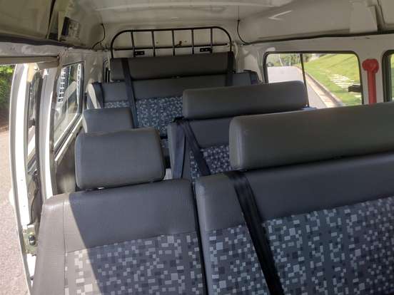 VOLKSWAGEN-KOMBI-2011