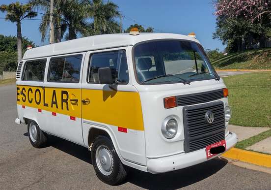 VOLKSWAGEN-KOMBI-1.4 MI STD ESCOLAR 8V FLEX 3P MANUAL VOLKSWAGEN-KOMBI-2011