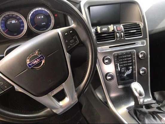 VOLVO-XC60-2.0 T5 R DESIGN TURBO GASOLINA 4P AUTOMÁTICO VOLVO-XC60-2013