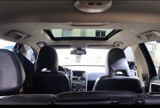 VOLVO-XC60-2013
