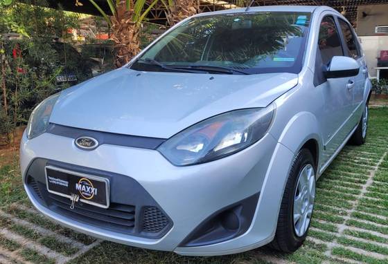 FORD FIESTA 1.0 ROCAM HATCH 8V FLEX 4P MANUAL