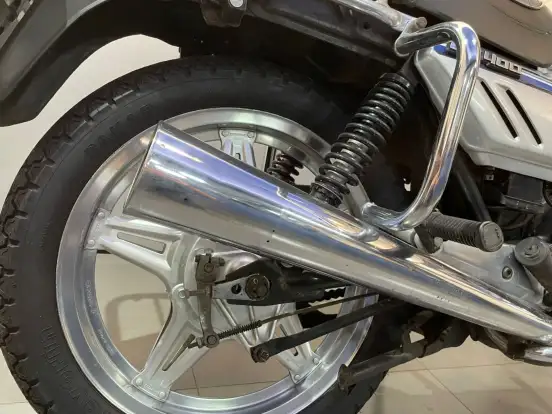 HONDA-CB 400 HONDA-CB 400-1983
