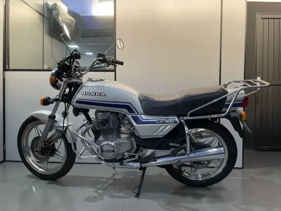 HONDA-CB 400 HONDA-CB 400-1983