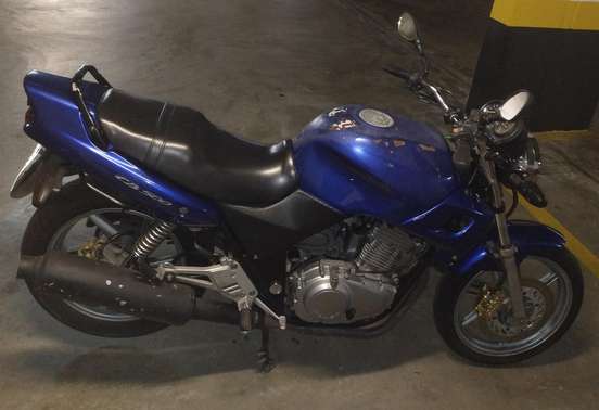 HONDA-CB 500-2002