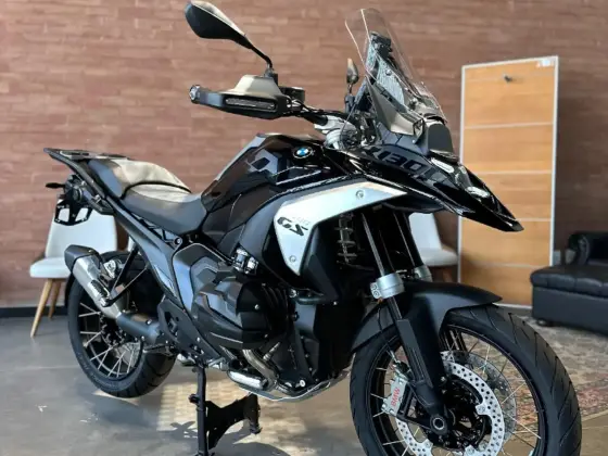 BMW R 1300 GS TRIPLE BLACK BMW R 1300 GS TRIPLE BLACK