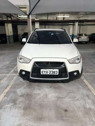 MITSUBISHI-ASX-2011