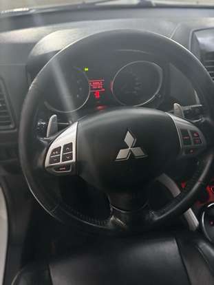 MITSUBISHI-ASX-2011