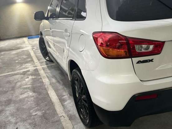 MITSUBISHI-ASX-2.0 4X2 16V GASOLINA 4P AUTOMÁTICO MITSUBISHI-ASX-2011