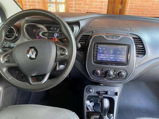 RENAULT-CAPTUR-1.6 16V SCE FLEX LIFE X-TRONIC RENAULT-CAPTUR-2018