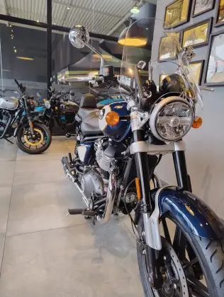 ROYAL ENFIELD METEOR 650 CELESTIAL ROYAL ENFIELD METEOR 650 CELESTIAL