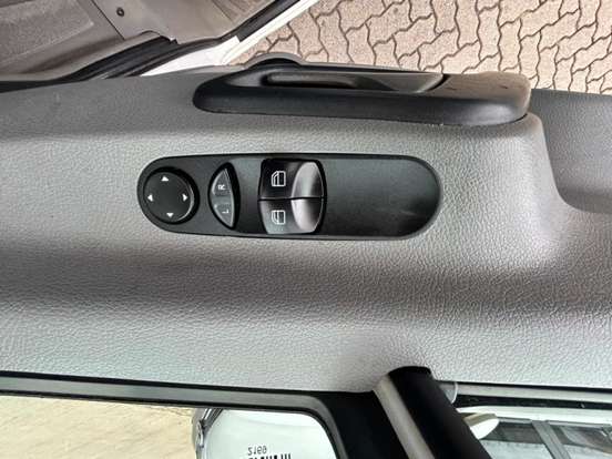MERCEDES-BENZ-SPRINTER-2019