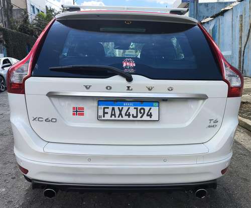 VOLVO-XC60-2013