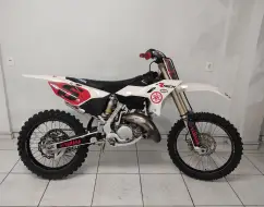 YAMAHA YZ 125 YAMAHA YZ 125