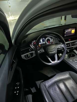 AUDI-A4-2017