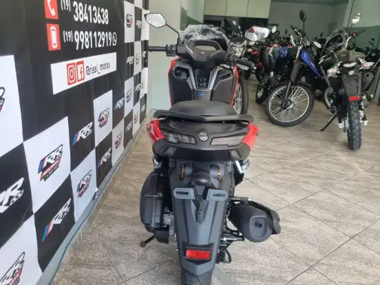YAMAHA-NMAX CONNECTED 160 ABS-2024