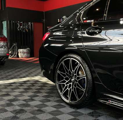 BMW-320i-2022