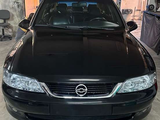 CHEVROLET-VECTRA-2.2 MPFI CD 16V GASOLINA 4P AUTOMÁTICO CHEVROLET-VECTRA-2000