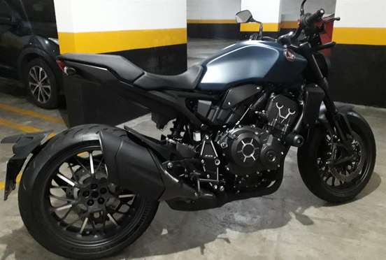 HONDA-CB 1000R BLACK EDITION ABS-2024