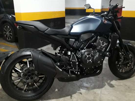 HONDA-CB 1000R BLACK EDITION ABS HONDA-CB 1000R BLACK EDITION ABS-2024