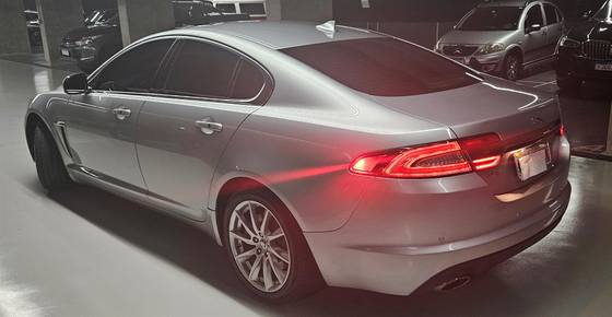 JAGUAR XF 2.0 PREMIUM LUXURY TURBOCHARGED GASOLINA 4P AUTOMÁTICO