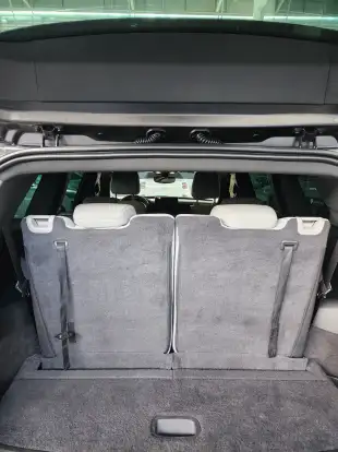 JEEP-COMMANDER-2022