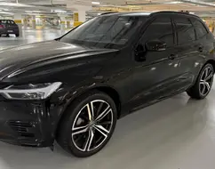 VOLVO XC60 2.0 T8 HYBRID R-DESIGN AWD GEARTRONIC VOLVO XC60 2.0 T8 HYBRID R-DESIGN AWD GEARTRONIC