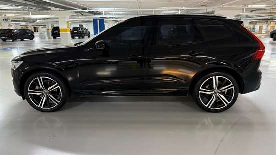 VOLVO-XC60-2019