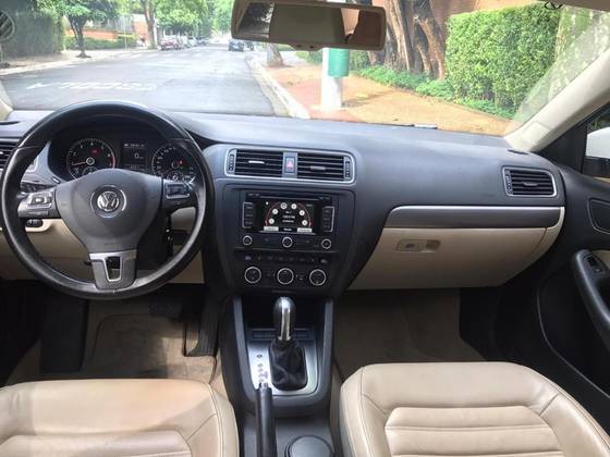 VOLKSWAGEN JETTA 2.0 TSI HIGHLINE 211CV GASOLINA 4P TIPTRONIC