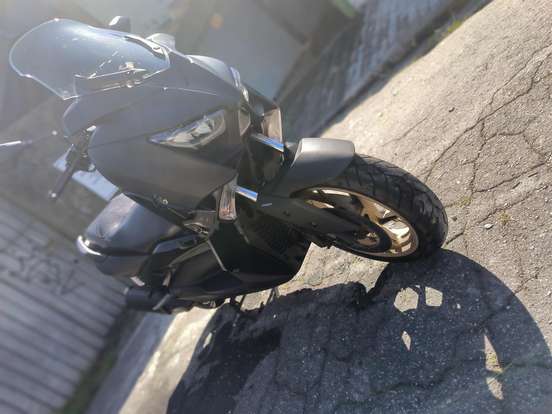 YAMAHA-XMAX ABS-2021