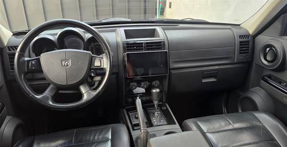 DODGE NITRO 4.0 R/T 4X4 V6 GASOLINA 4P AUTOMÁTICO