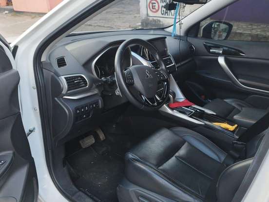 MITSUBISHI-ECLIPSE CROSS-1.5 MIVEC TURBO GASOLINA HPE-S CVT MITSUBISHI-ECLIPSE CROSS-2019