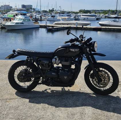 TRIUMPH BONNEVILLE T120 BLACK 1200 