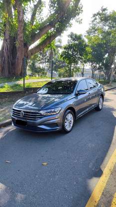 VOLKSWAGEN-JETTA-2018