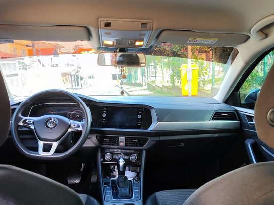 VOLKSWAGEN-JETTA-1.4 250 TSI TOTAL FLEX TIPTRONIC VOLKSWAGEN-JETTA-2018