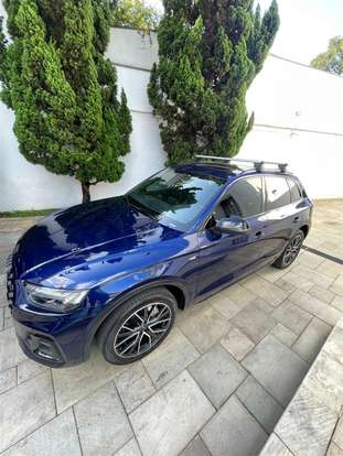 AUDI-Q5-2022