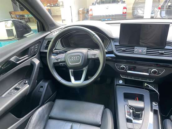 AUDI-Q5-2.0 45 TFSI GASOLINA S LINE BLACK QUATTRO S TRONIC AUDI-Q5-2022