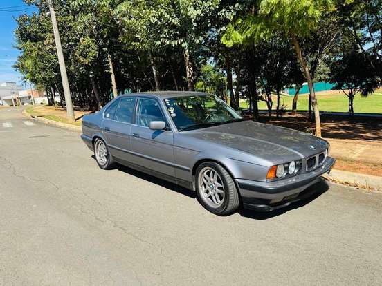 BMW-540i-1993