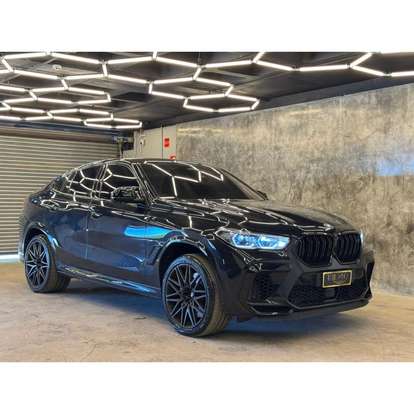 BMW-X6-2023