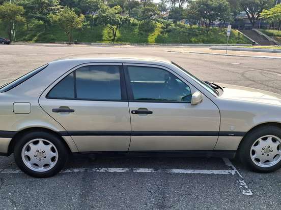 MERCEDES-BENZ-C 180-1.8 CLASSIC PLUS GASOLINA 4P MANUAL MERCEDES-BENZ-C 180-1996