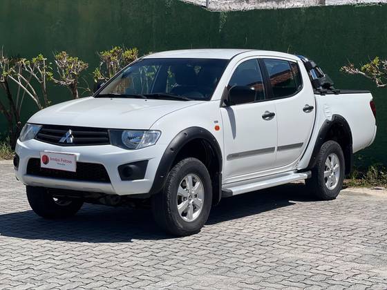 MITSUBISHI L200 TRITON 3.2 GLX 4X4 CD 16V TURBO INTERCOLER DIESEL 4P MANUAL
