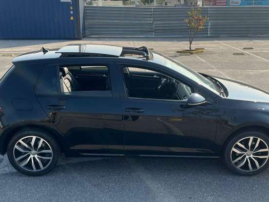 VOLKSWAGEN-GOLF-1.4 TSI HIGHLINE 16V TOTAL FLEX 4P TIPTRONIC VOLKSWAGEN-GOLF-2017
