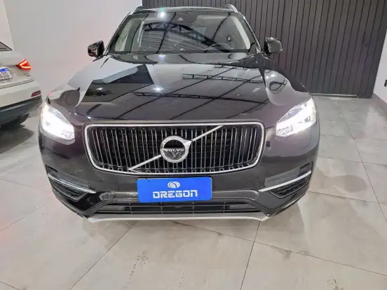 VOLVO-XC90-2016